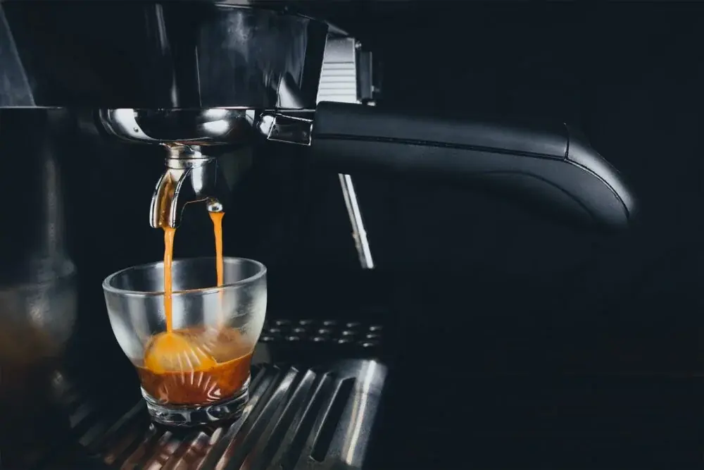 Kaffeemaschine defekt? Fehler bei Filtermaschine und Vollautomat eingrenzen