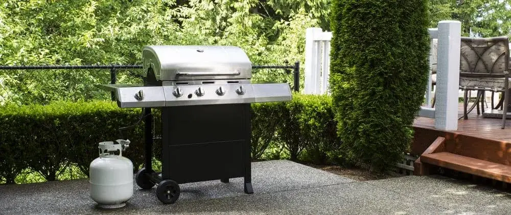 Barbecue-Gasgrill: Wie viele Brenner Sie brauchen und wie indirektes Grillen funktioniert