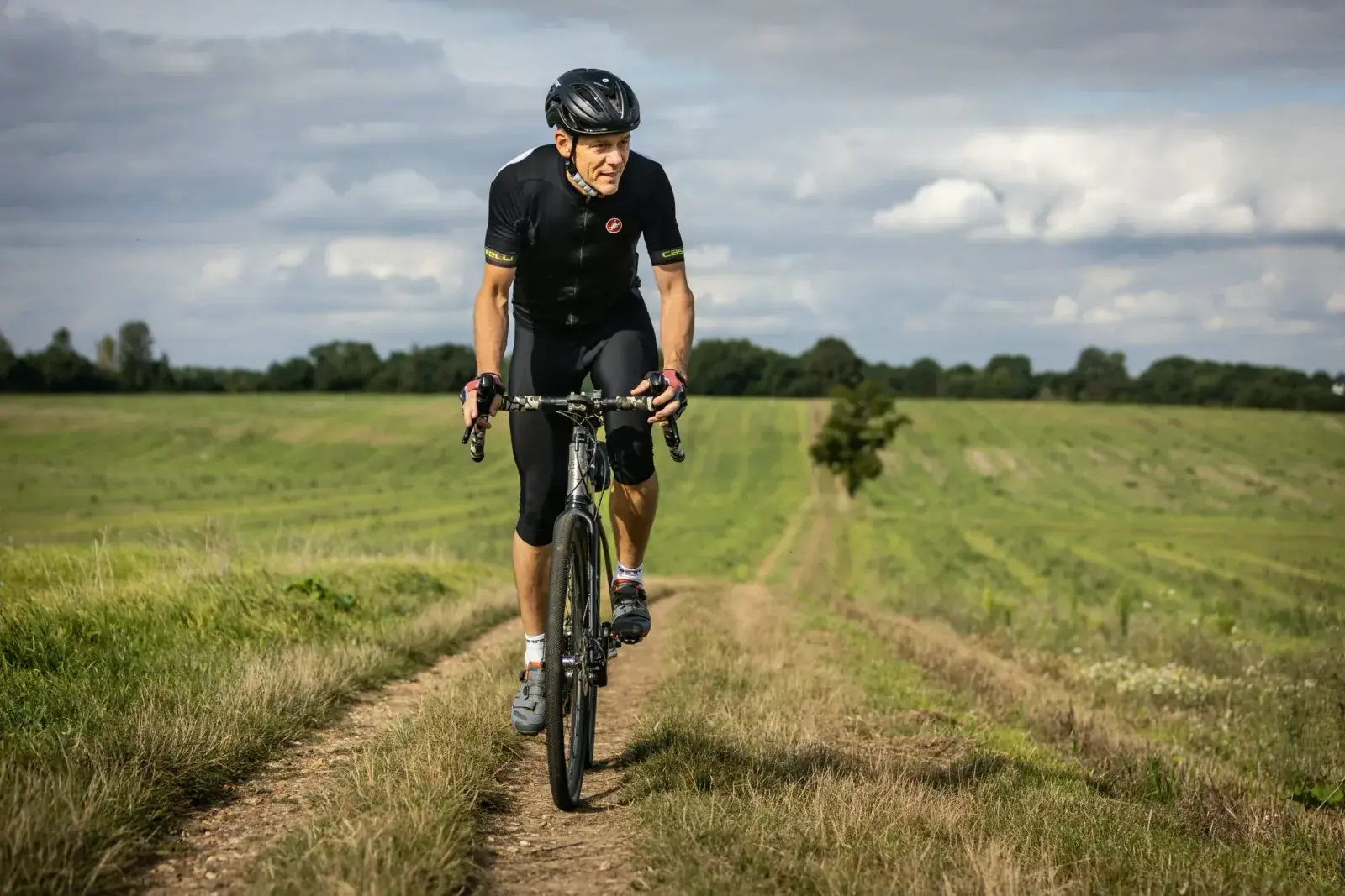 Fahrradhelm: Was DIN EN 1078 prüft und wann der Helm ersetzt gehört