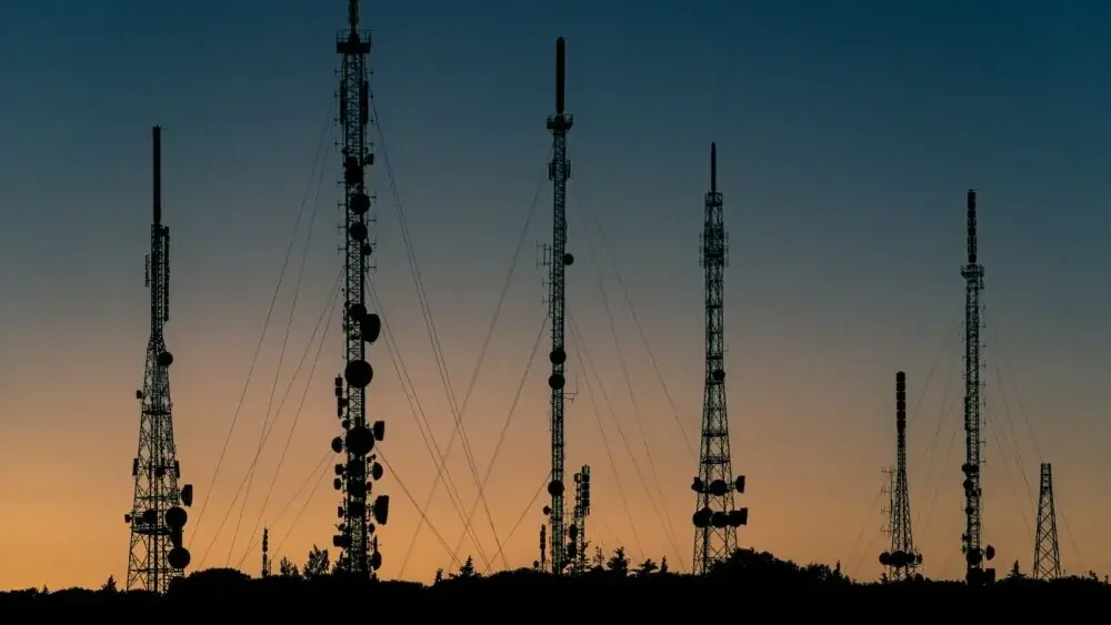 Antenne ohne Empfang: Was Sie vom Boden aus prüfen können