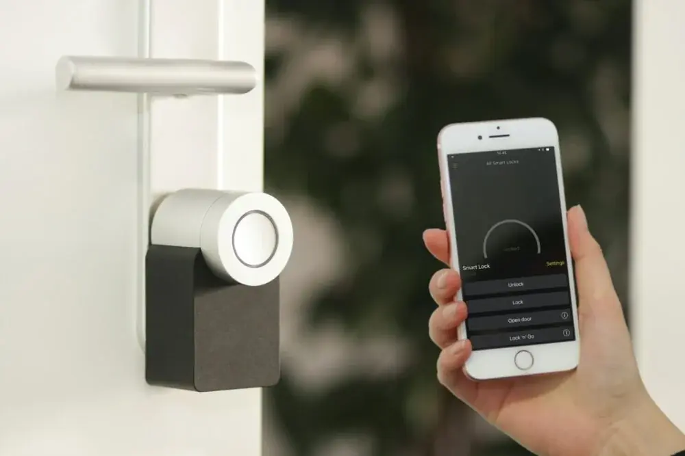 Smart-Home-Zentrale reagiert nicht mehr? So unterscheiden Sie Funkstörung, Netzwerkfehler und echten Defekt