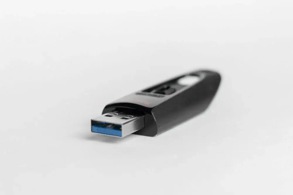 USB-Stick defekt: Daten retten statt reparieren, Schritt für Schritt